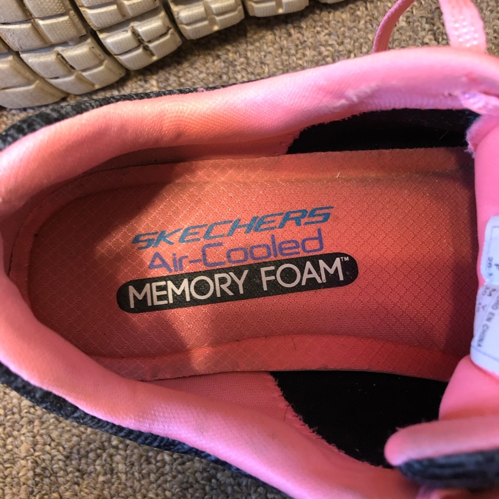 Skechers Air Cooled Memory Foam Air Cooled Comfor… - image 8